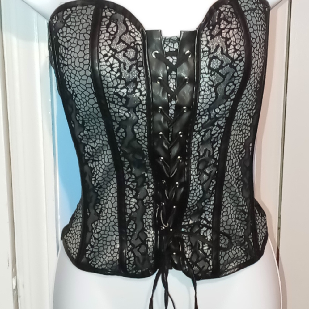 Corset